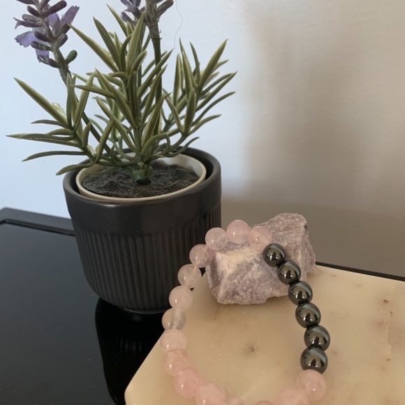 Crystal bracelet. - Picture 2 of 3